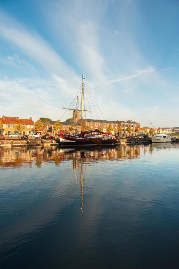 Boutique Hotel De Oude Veste Hellevoetsluis Exteriér fotografie